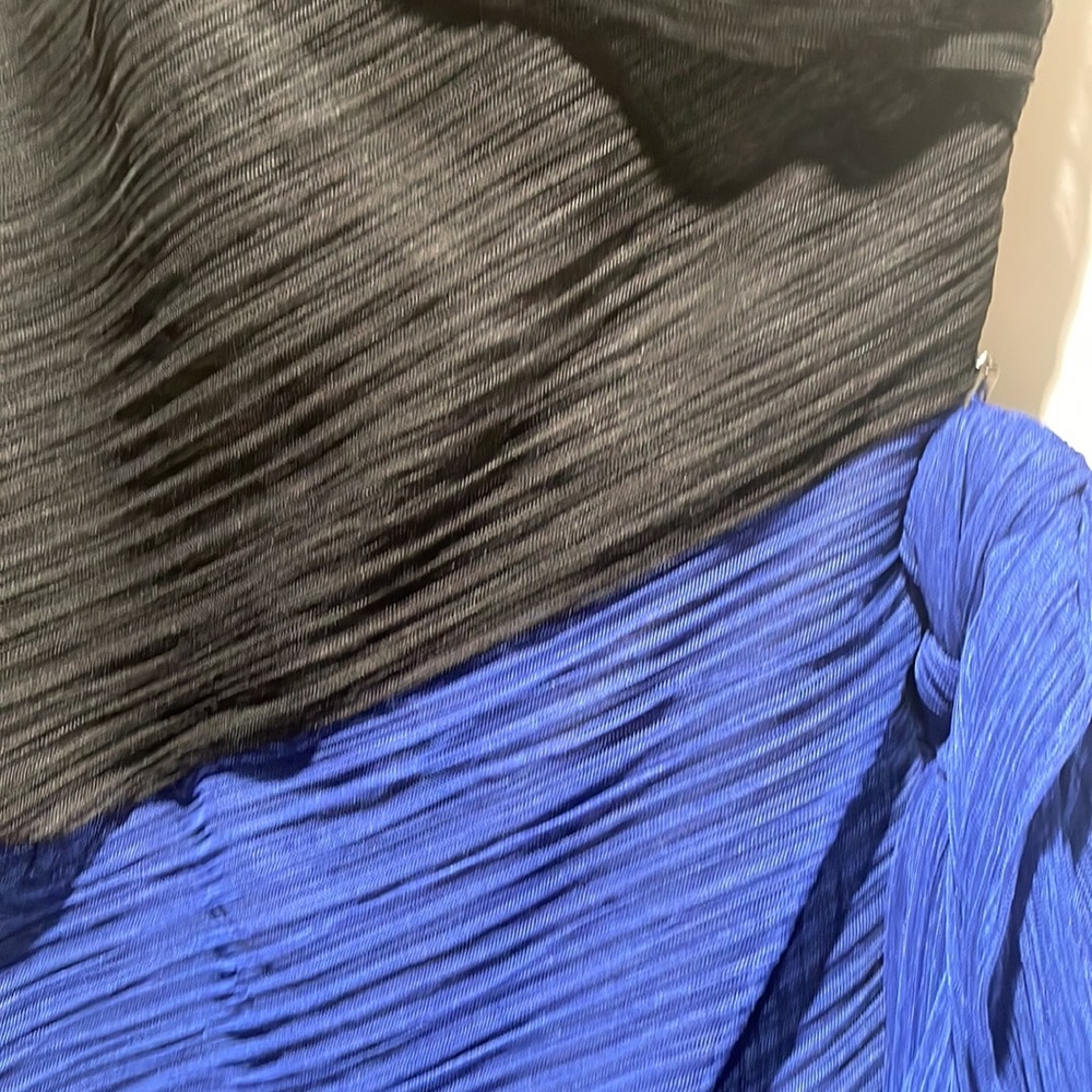 BCBGeneration - Asymmetrical cocktail dress - Picture 6 of 9